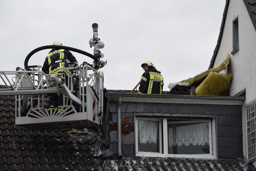 Feuer 2 Koeln Brueck Am Schildschen P61.JPG - Miklos Laubert